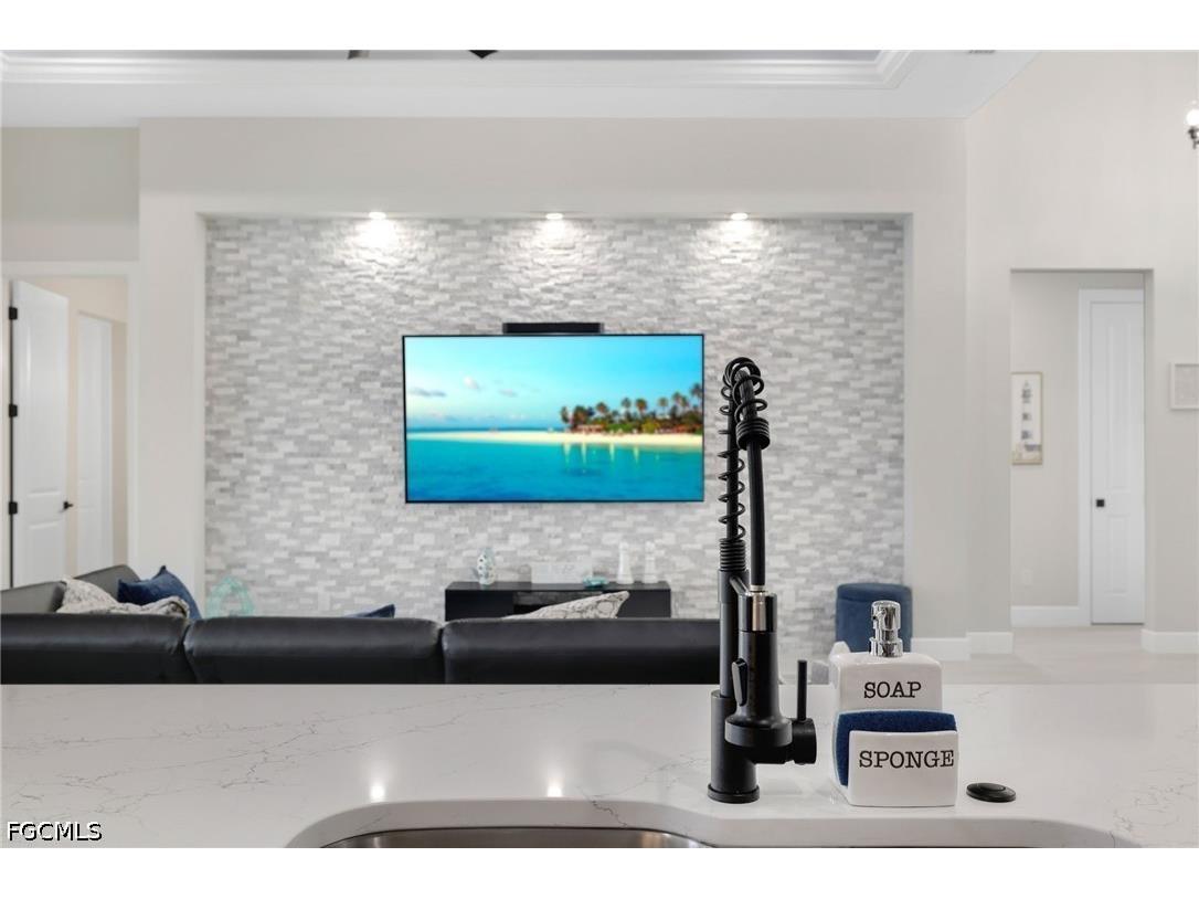 1806 NW 38th Place Cape Coral FL 33993 2026026374 image14