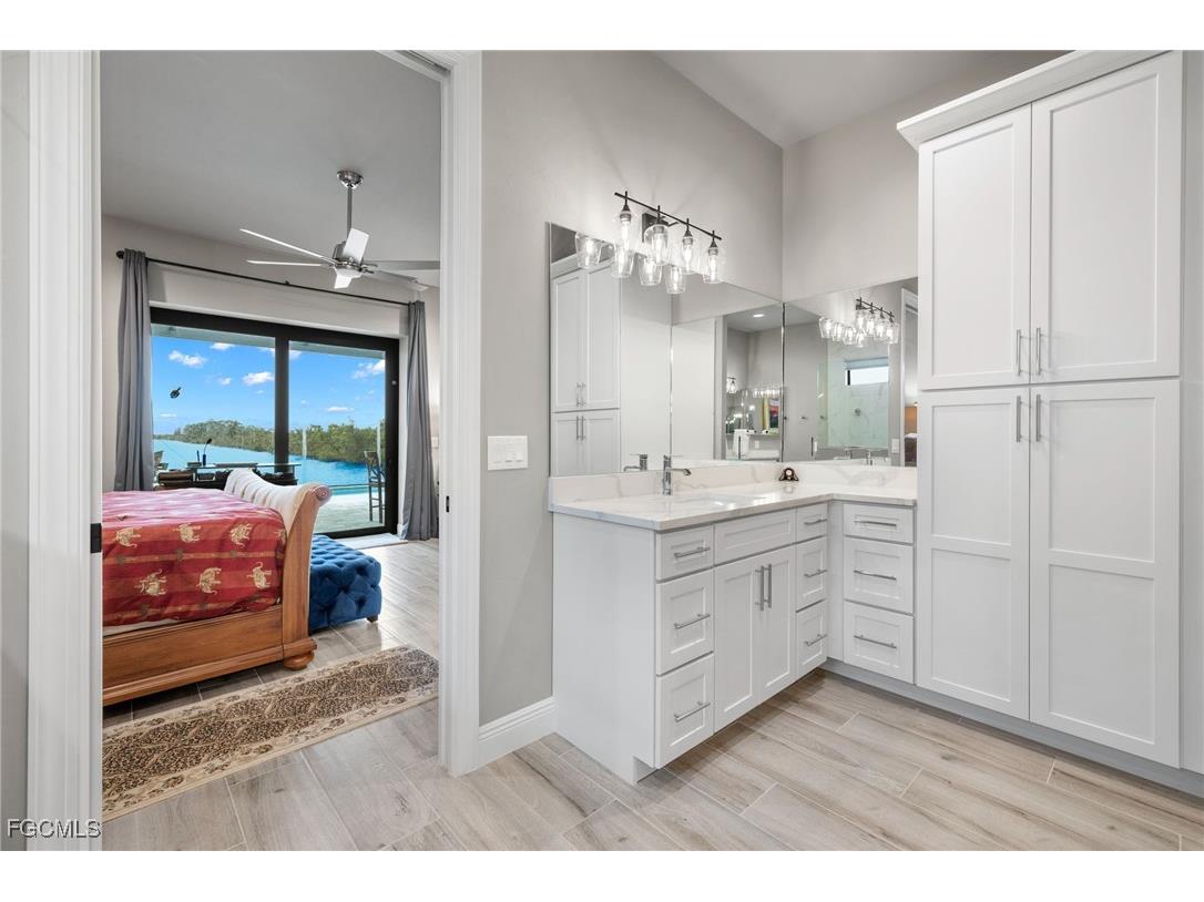 1806 Old Burnt Store Road N Cape Coral FL 33993 2026000687 image16