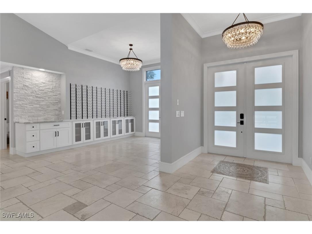 1806 Princess Court Naples FL 34110 225071606 image3