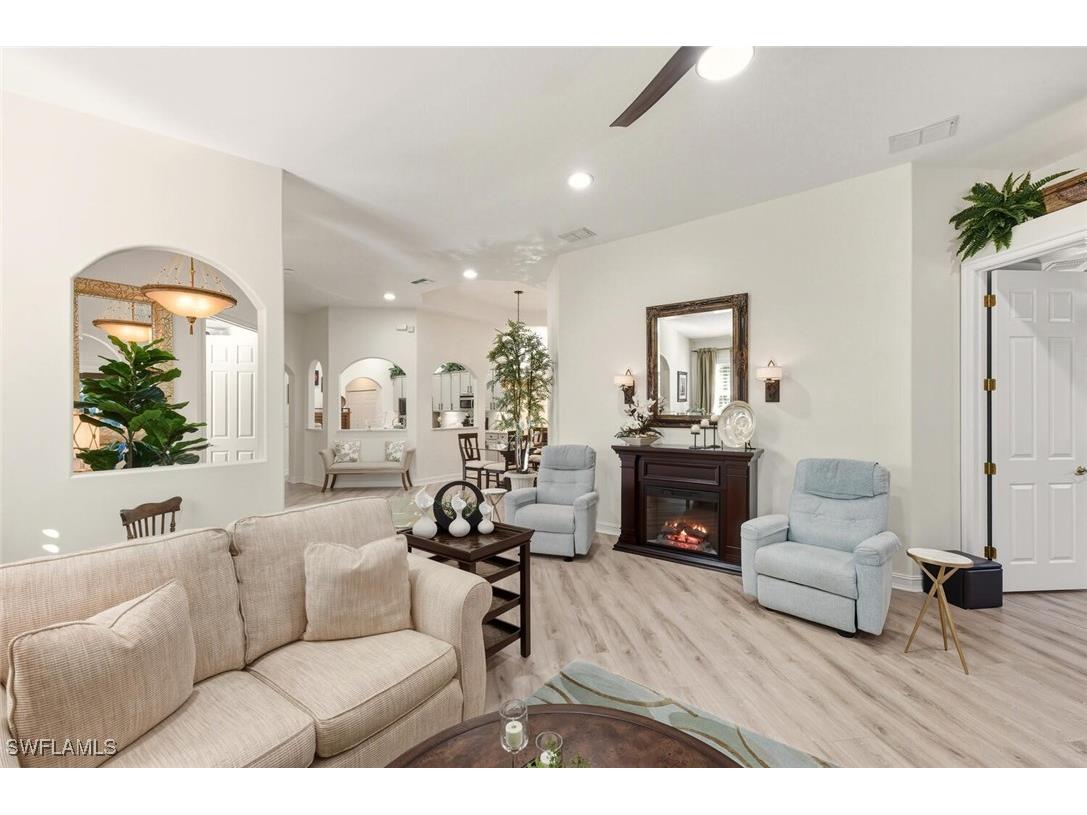 1806 Tarpon Bay Drive S #96 Naples FL 34119 226002859 image11