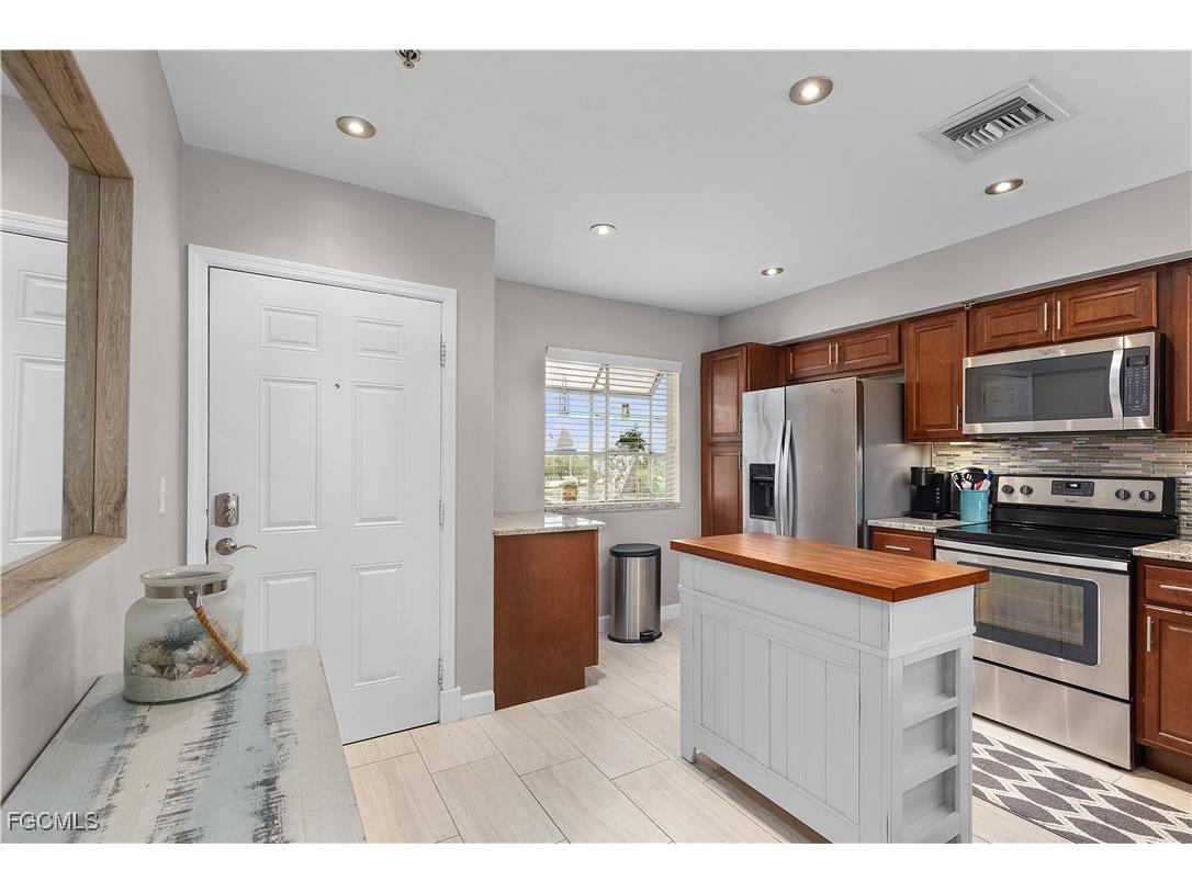 18068 San Carlos Boulevard #526 Fort Myers Beach FL 33931 2025005170 image11