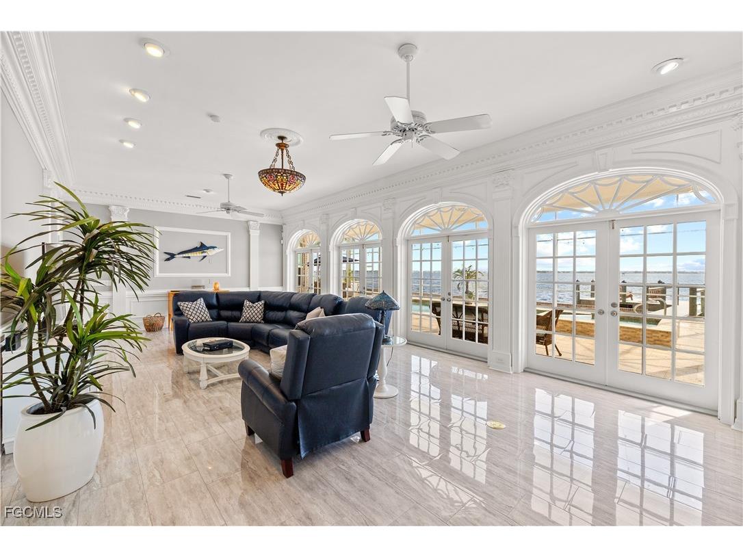 1807 Coral Circle North Fort Myers FL 33903 2025022665 image17