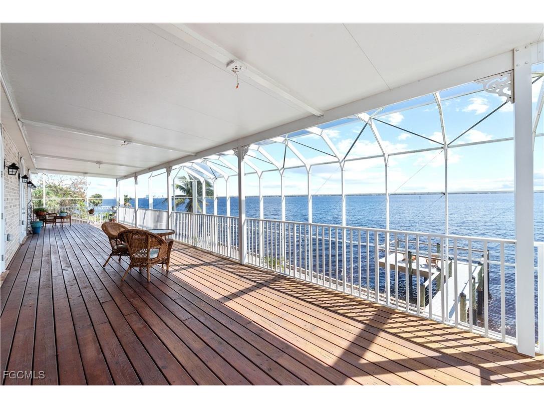 1807 Coral Circle North Fort Myers FL 33903 2025022665 image26