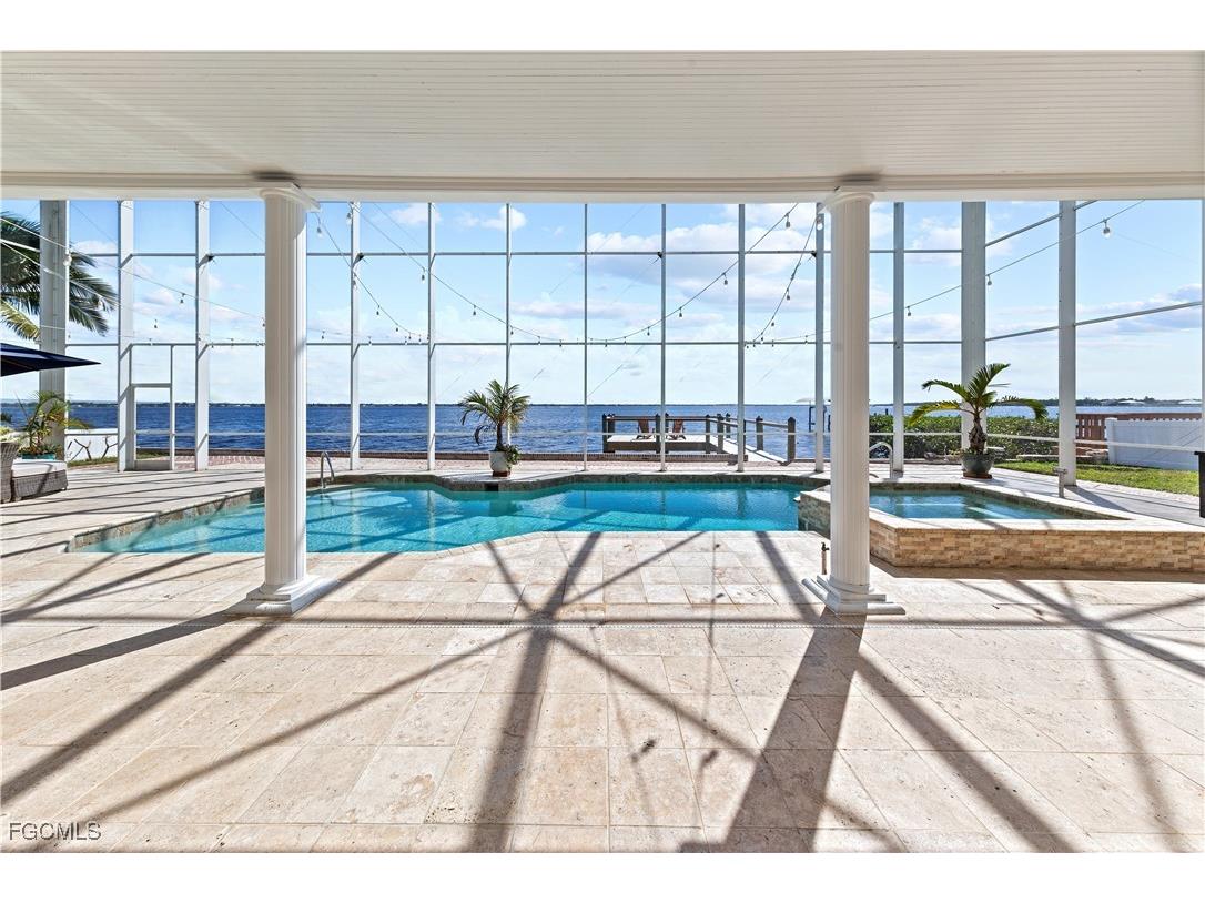 1807 Coral Circle North Fort Myers FL 33903 2025022665 image39