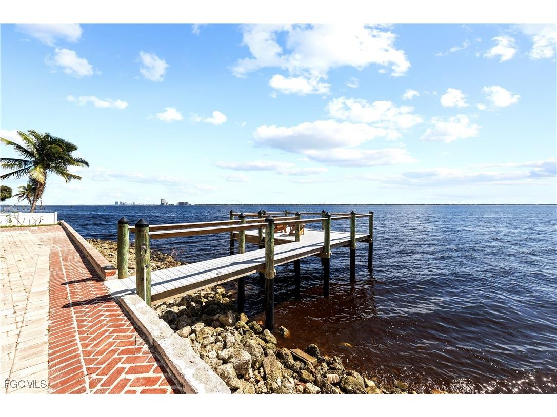 1807 Coral Circle North Fort Myers FL 33903 2025022665 image42