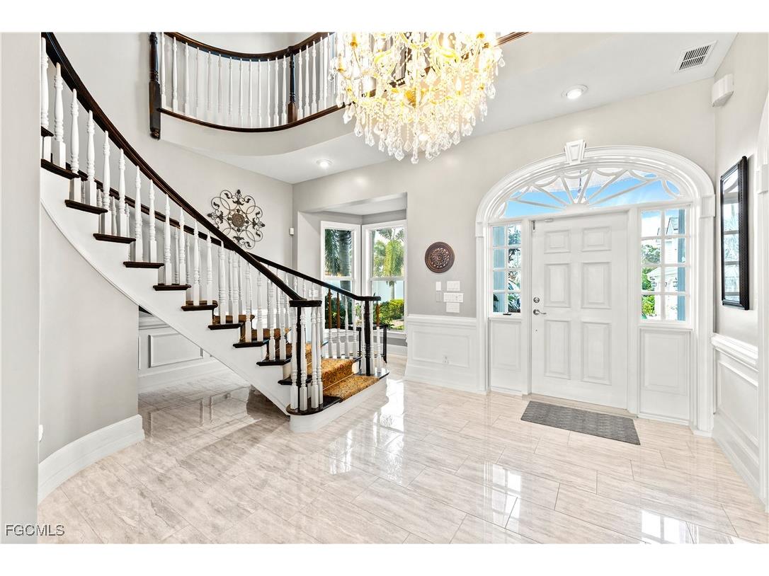 1807 Coral Circle North Fort Myers FL 33903 2025022665 image5