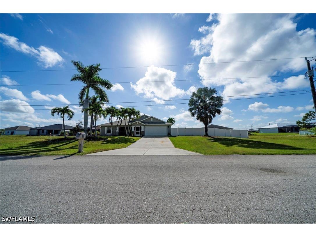 1807 NW 37th Avenue Cape Coral FL 33993 226021001 image1