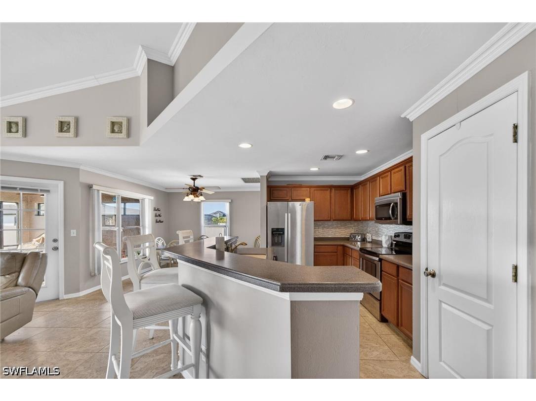 1807 NW 37th Avenue Cape Coral FL 33993 226021001 image12