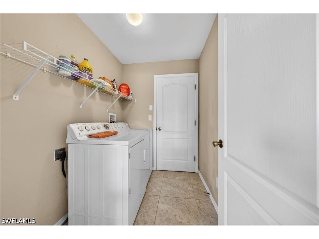 1807 NW 37th Avenue Cape Coral FL 33993 226021001 image41