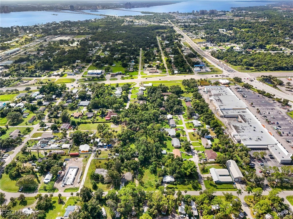 1807 Powell Drive North Fort Myers FL 33917 2025015246 image13