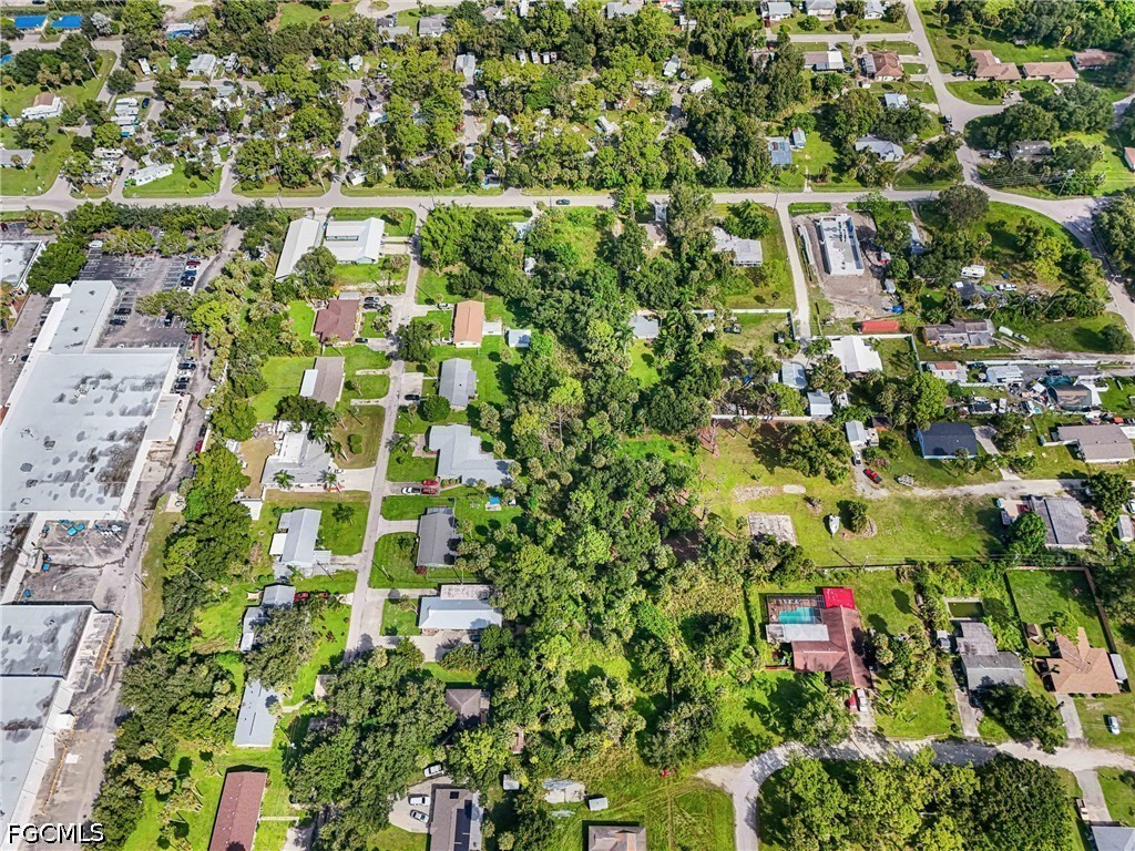 1807 Powell Drive North Fort Myers FL 33917 2026024414 image2
