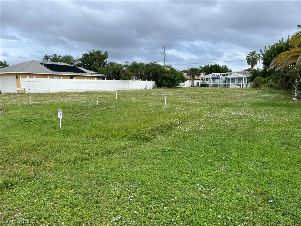 1807 SE 15th Avenue Cape Coral FL 33990 223085342 image1