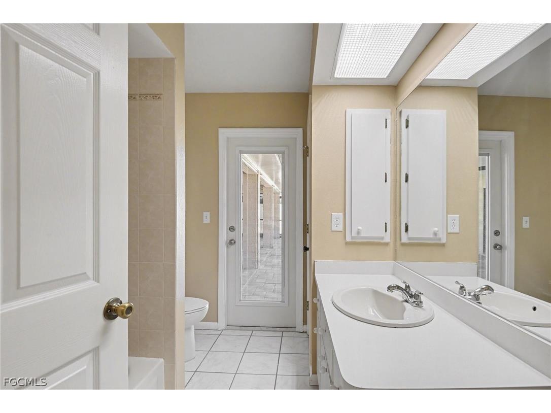 1807 SE 15th Street Cape Coral FL 33990 2026010253 image22