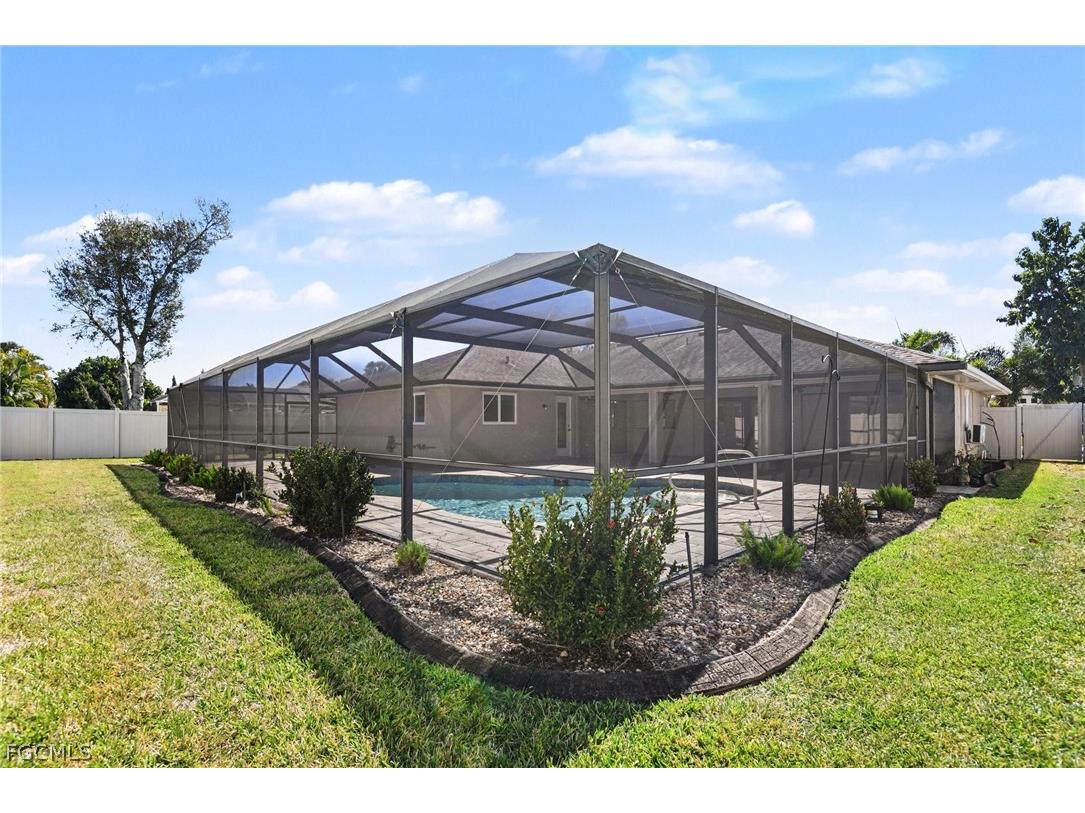 1807 SE 15th Street Cape Coral FL 33990 2026010253 image29