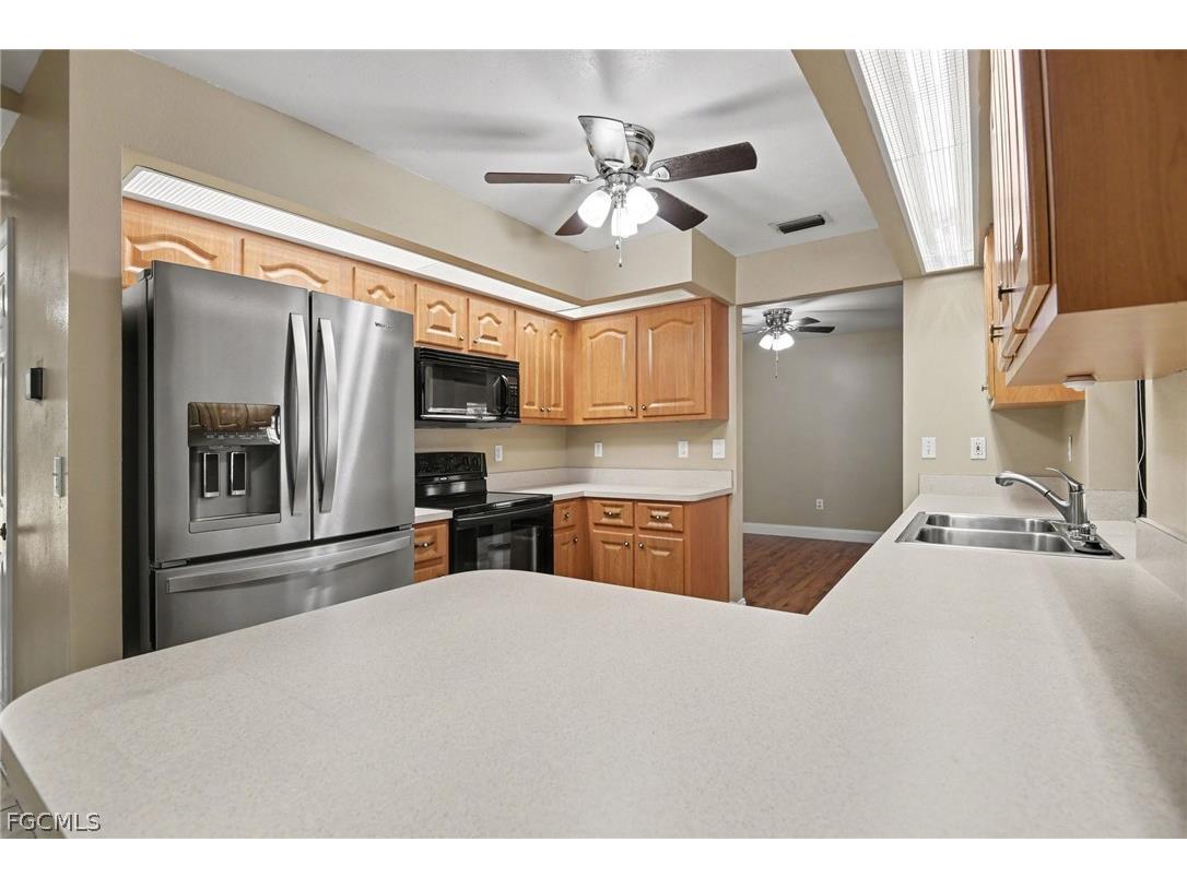 1807 SE 15th Street Cape Coral FL 33990 2026010253 image8
