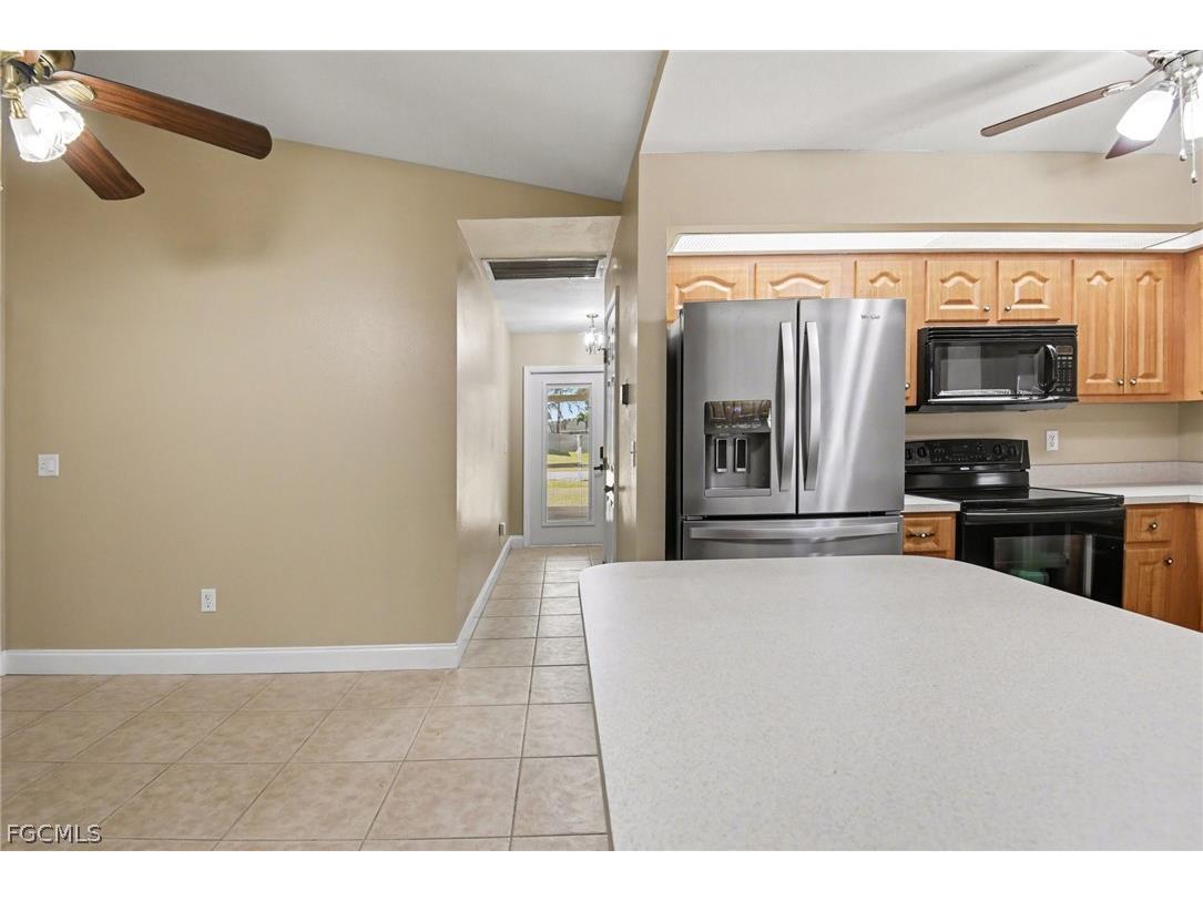 1807 SE 15th Street Cape Coral FL 33990 2026010253 image9