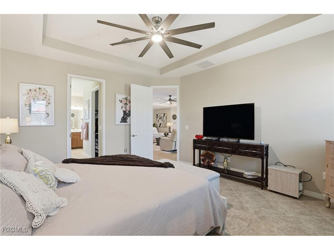 1807 SW 40th Terrace Cape Coral FL 33914 2025018831 image32