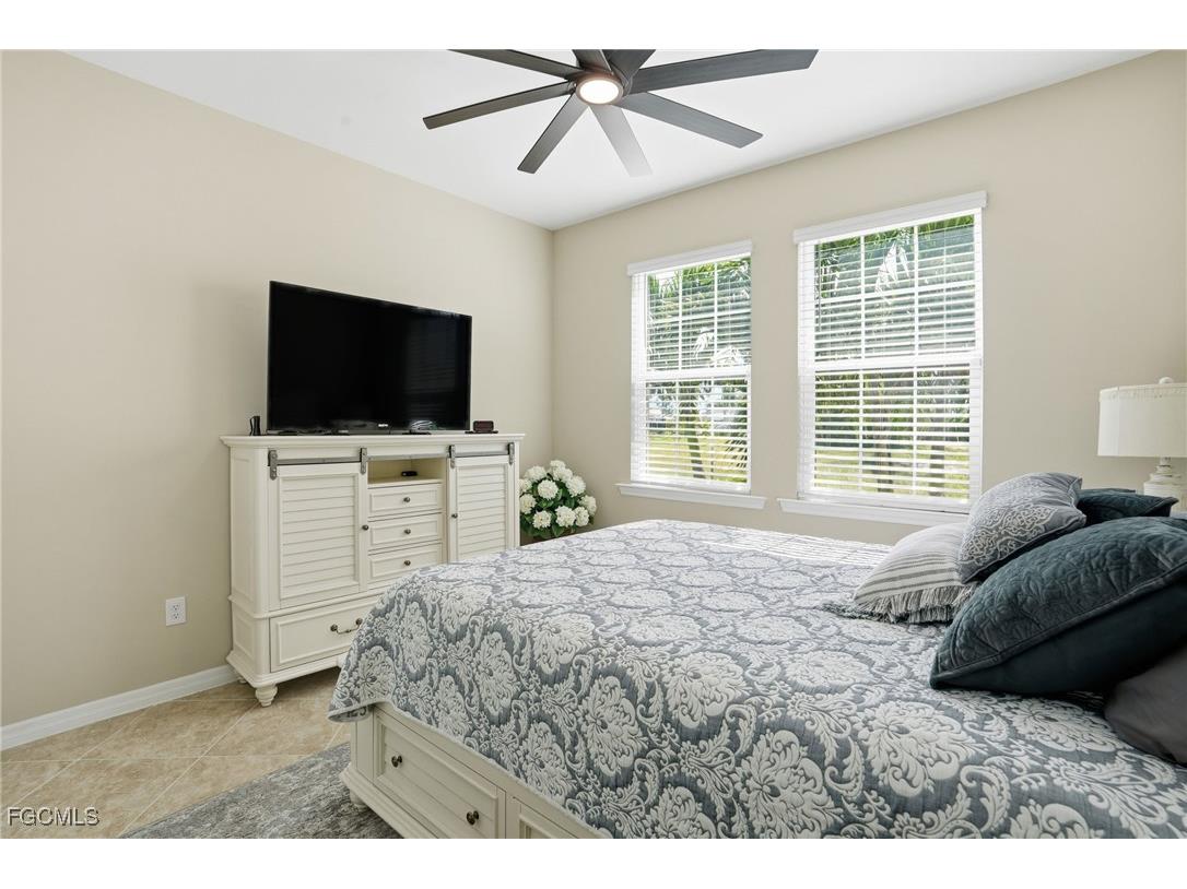 1807 SW 40th Terrace Cape Coral FL 33914 2025018831 image37