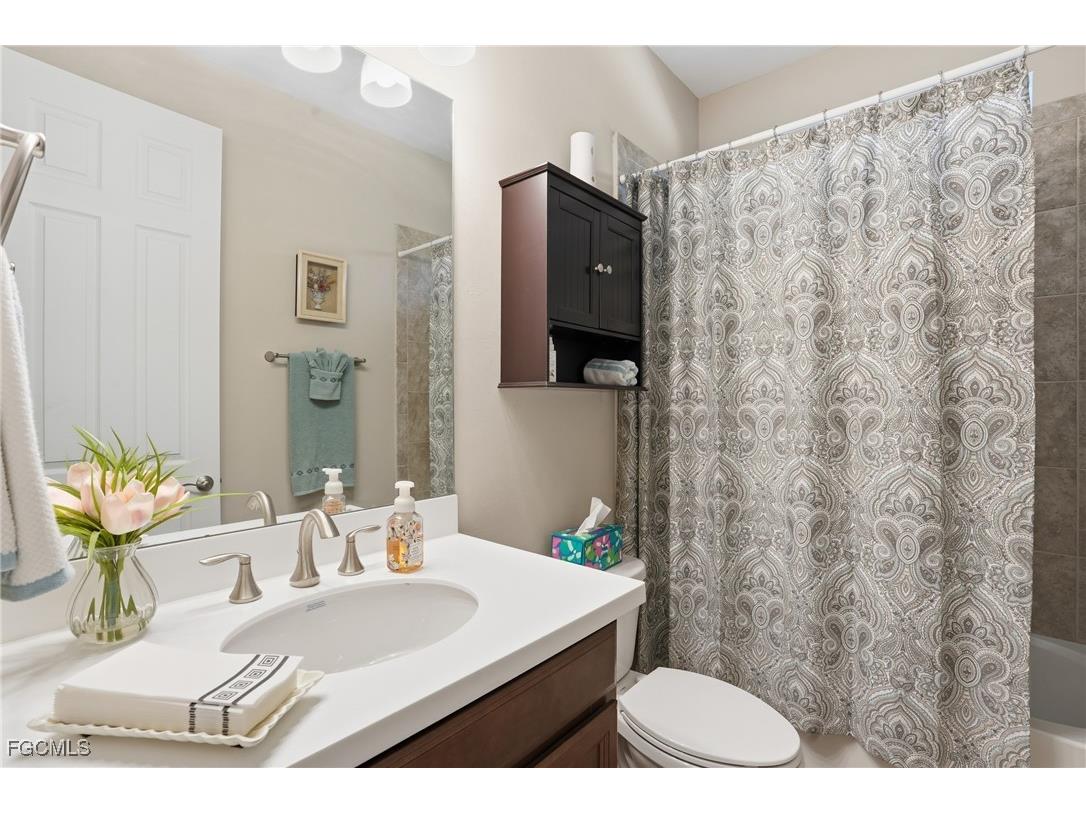 1807 SW 40th Terrace Cape Coral FL 33914 2025018831 image41