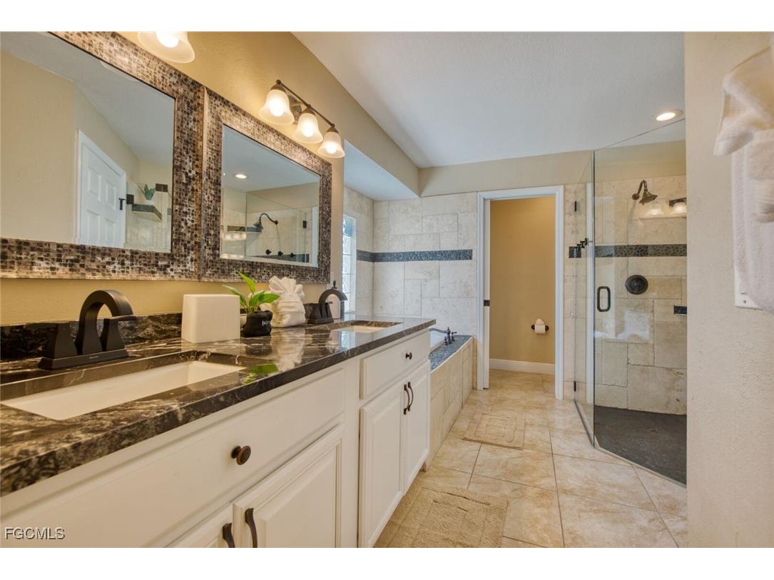 1807 SW 48th Lane Cape Coral FL 33914 2025019086 image19