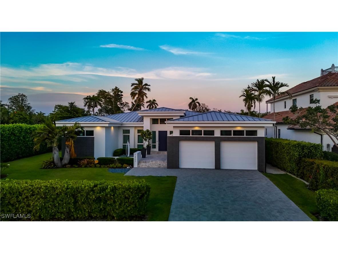 1807 Snook Drive Naples FL 34102 225046969 image1