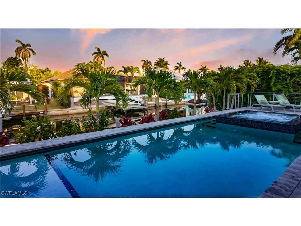1807 Snook Drive Naples FL 34102 225046969 image27