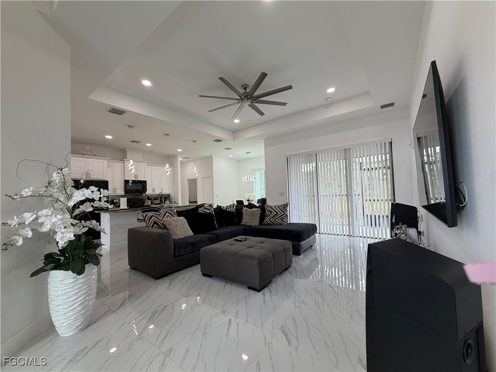 1807 W 11th Street Lehigh Acres FL 33972 2026001704 image3