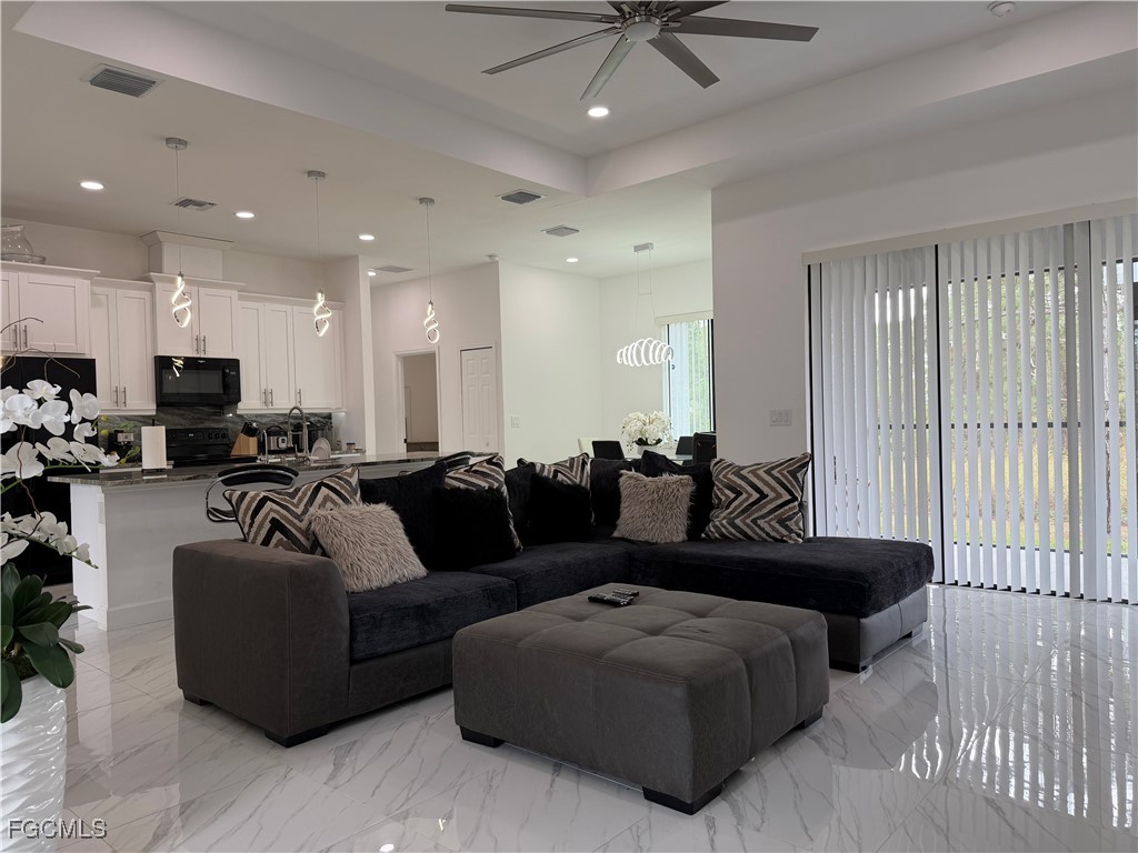 1807 W 11th Street Lehigh Acres FL 33972 2026001704 image4