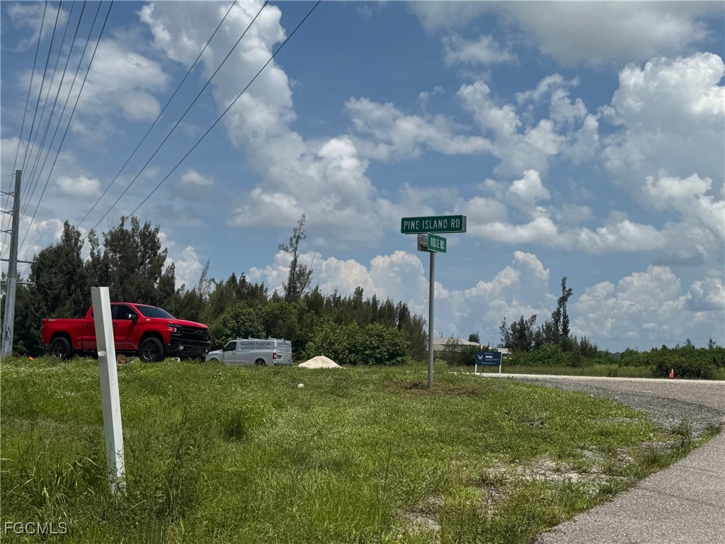 1807 Wade Drive Cape Coral FL 33991 2025000126 image7