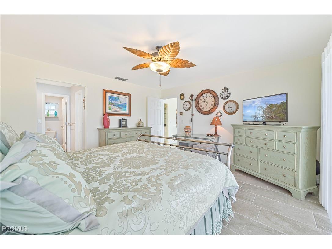 1808 Beach Parkway #203 Cape Coral FL 33904 2025015900 image11