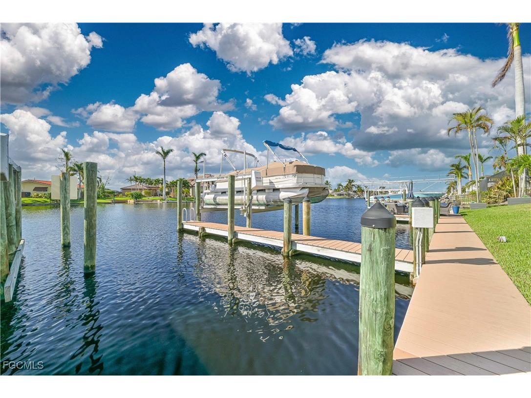 1808 Beach Parkway #203 Cape Coral FL 33904 2025015900 image13