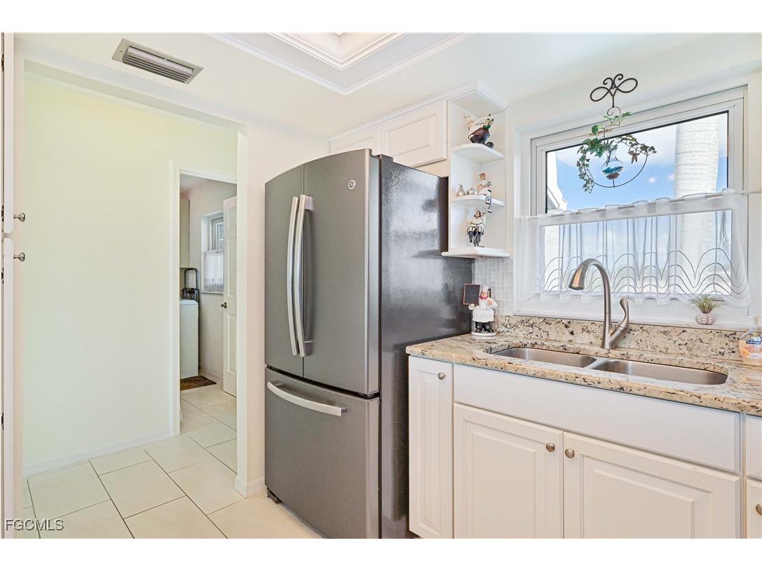 1808 Beach Parkway #203 Cape Coral FL 33904 2025015900 image26