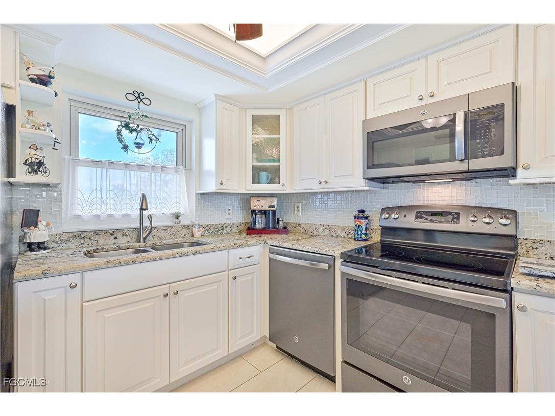 1808 Beach Parkway #203 Cape Coral FL 33904 2025015900 image9