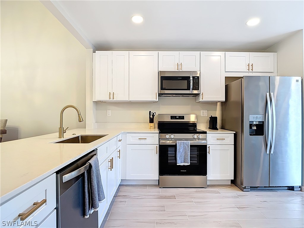 1808 Kings Lake Boulevard #203 Naples FL 34112 226006983 image8