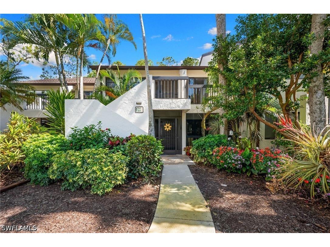 1808 Kings Lake Boulevard #203 Naples FL 34112 226016223 image1