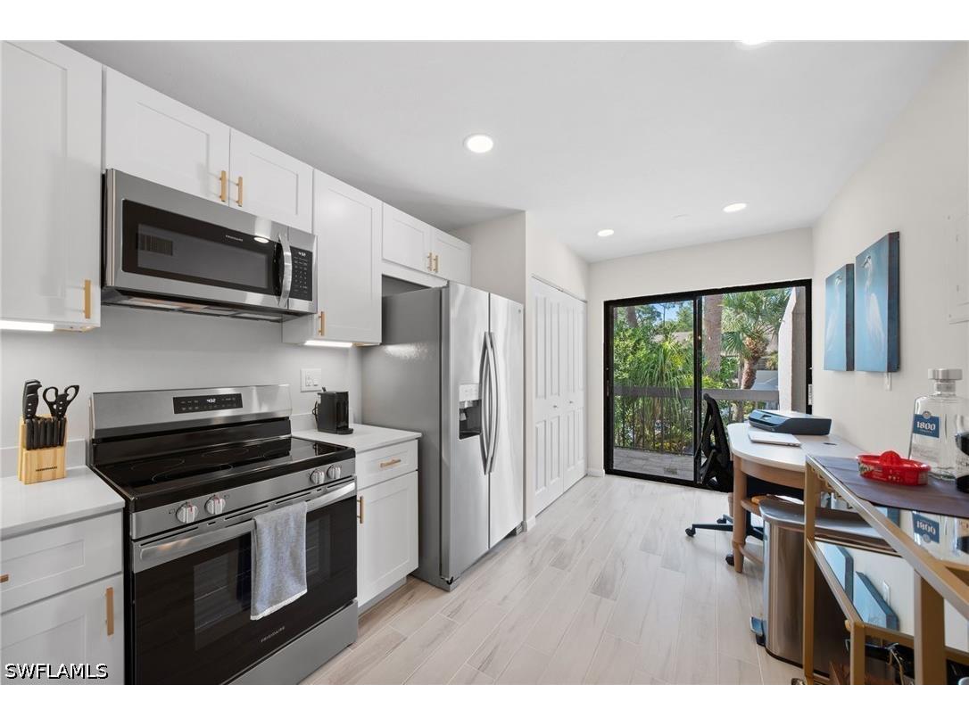 1808 Kings Lake Boulevard #203 Naples FL 34112 226016223 image10