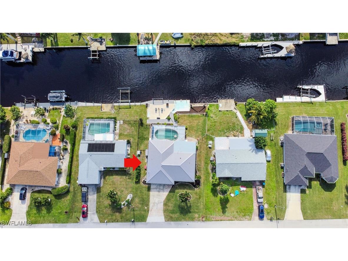1808 SE 13th Terrace Cape Coral FL 33990 224086596 image1