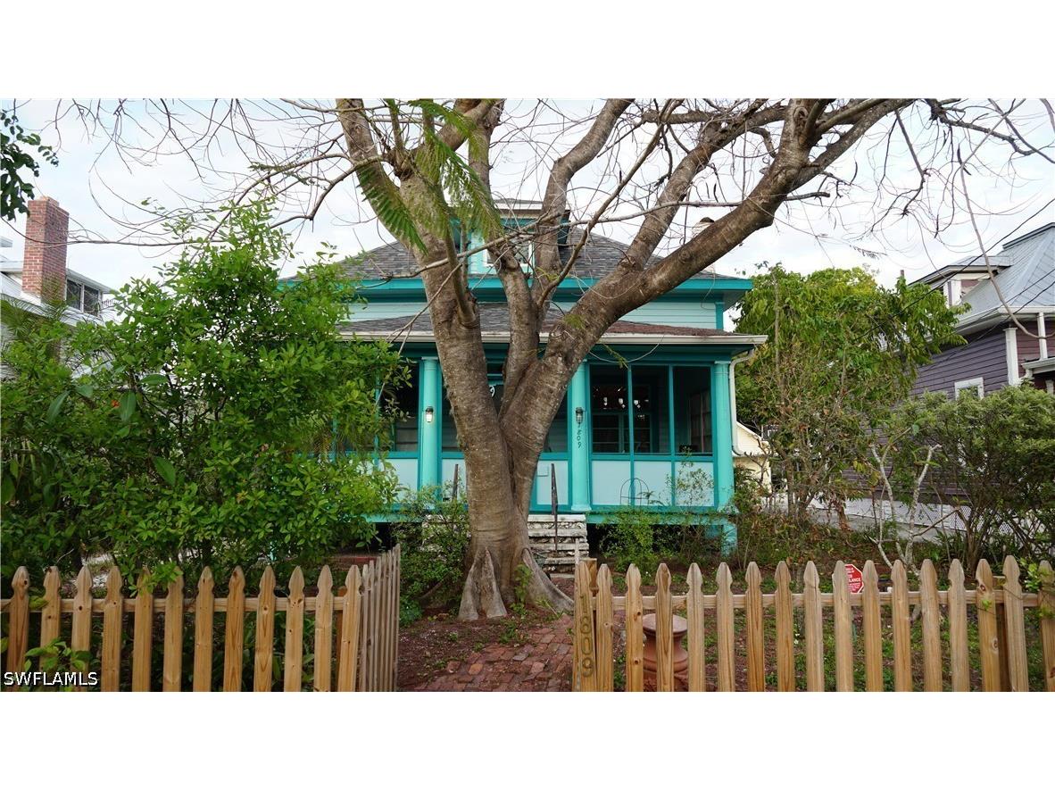 1809 Hough Street Fort Myers FL 33901 226014587 image1