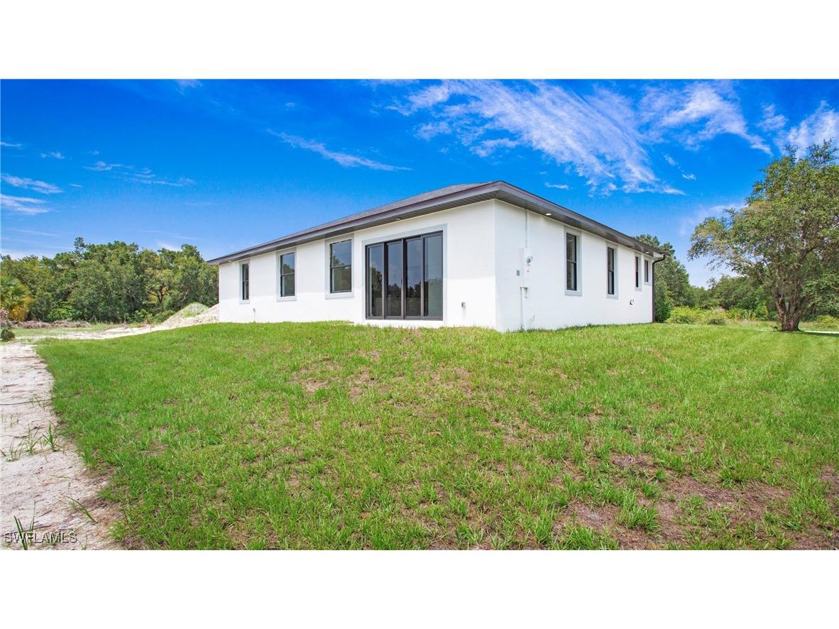1809 Monroe Avenue Lehigh Acres FL 33972 225077187 image32