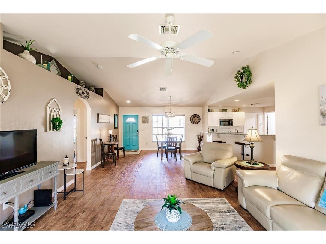 1809 NE 12th Place Cape Coral FL 33909 225070140 image5