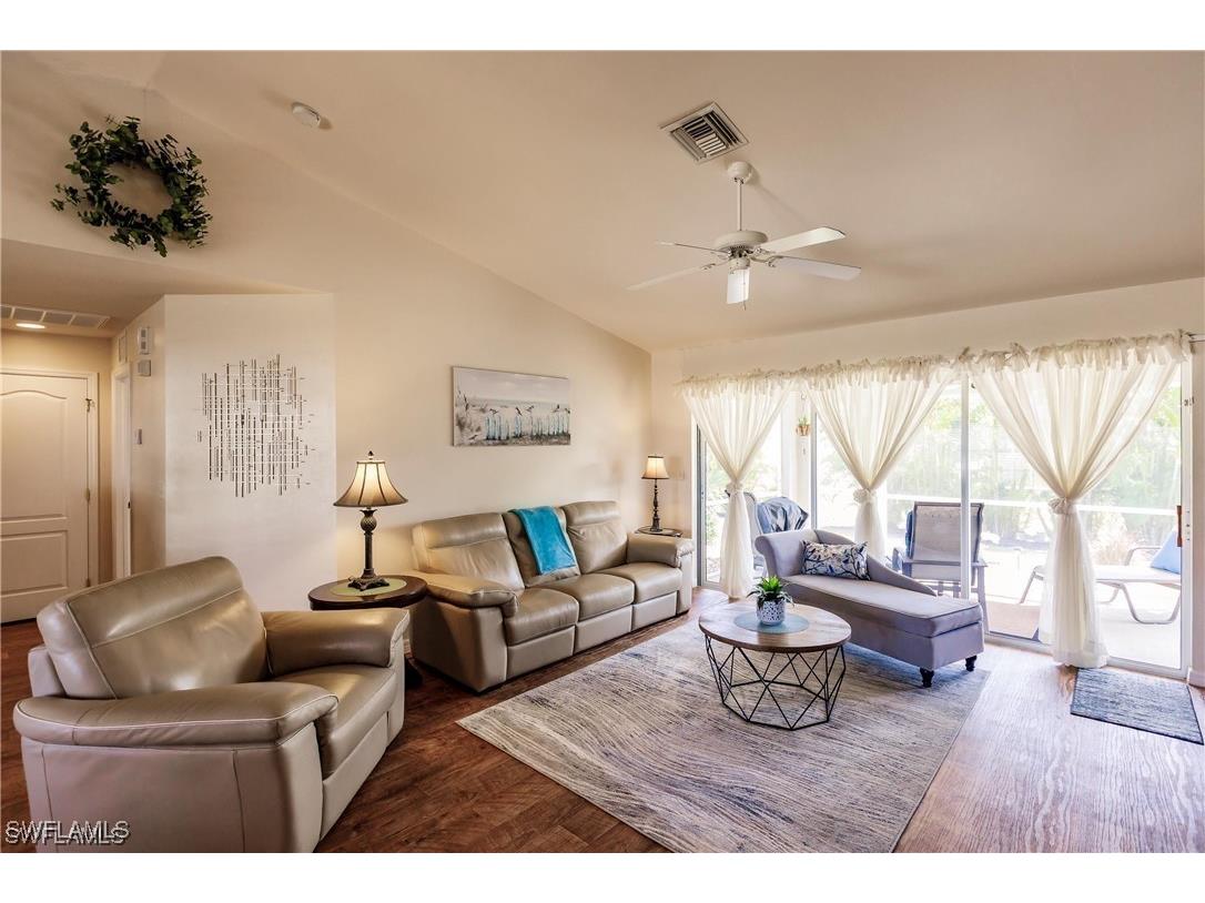 1809 NE 12th Place Cape Coral FL 33909 225070140 image7