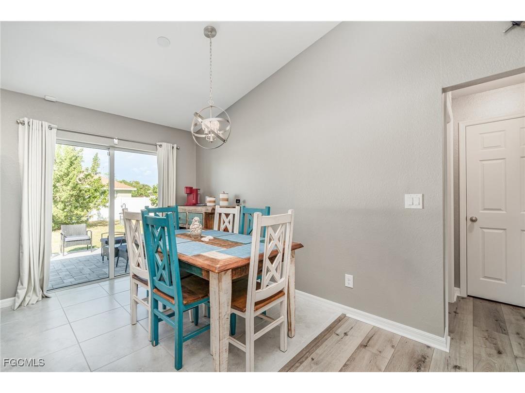 1809 NE 44th Terrace Cape Coral FL 33909 2025018813 image10