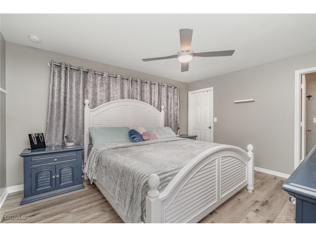 1809 NE 44th Terrace Cape Coral FL 33909 2025018813 image11