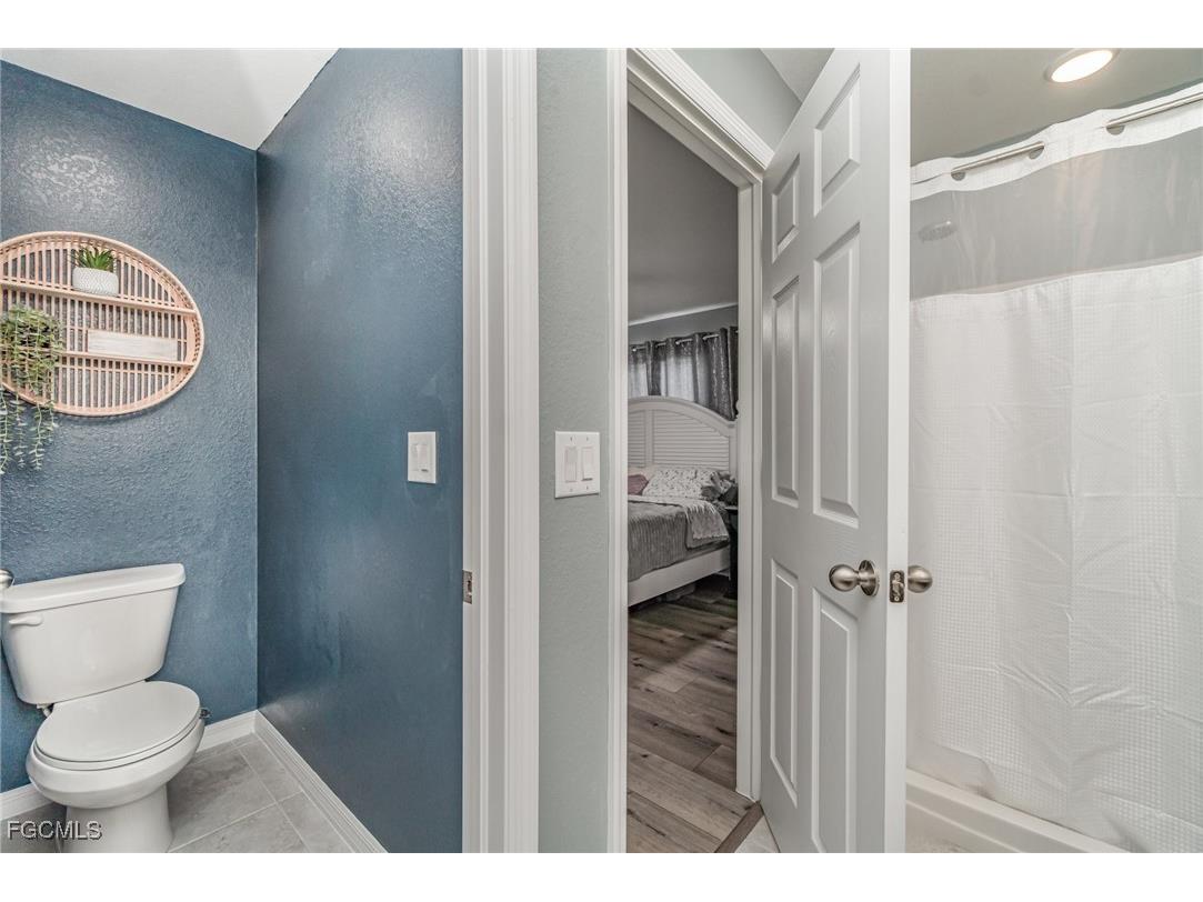 1809 NE 44th Terrace Cape Coral FL 33909 2025018813 image14