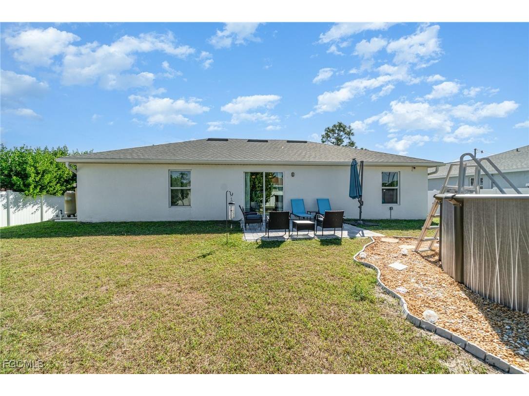 1809 NE 44th Terrace Cape Coral FL 33909 2025018813 image21