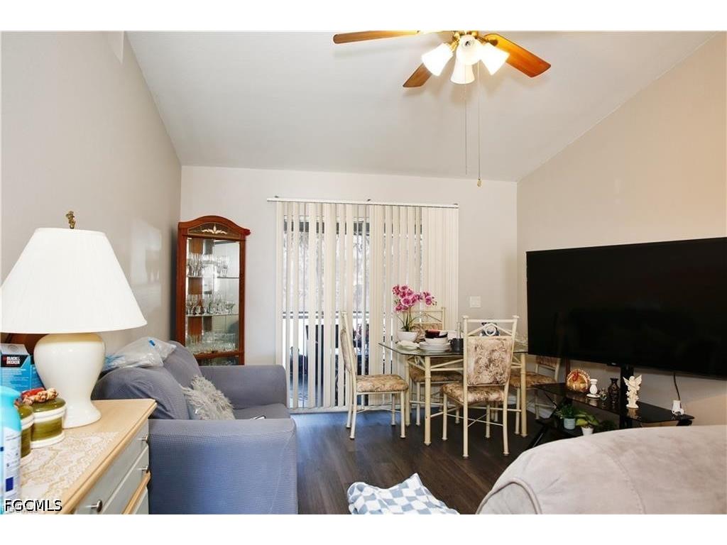1809 SW Santa Barbara Place Cape Coral FL 33991 2026021557 image4