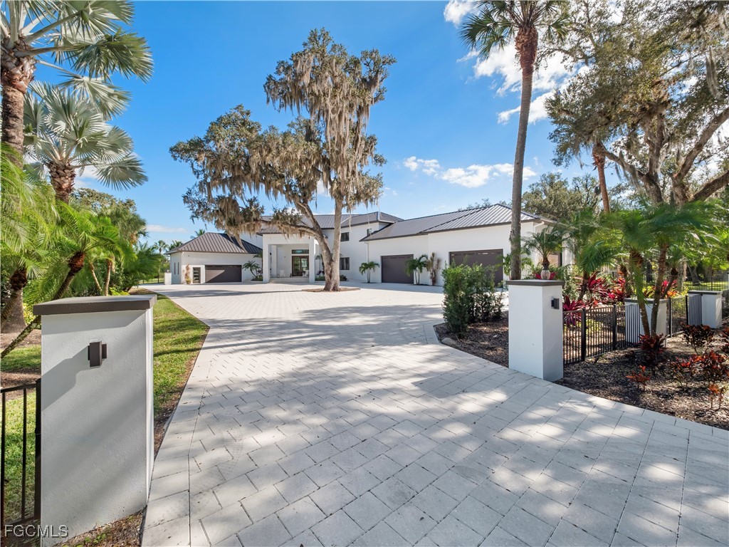 18090 N Olga Drive Alva FL 33920 2025024091 image49