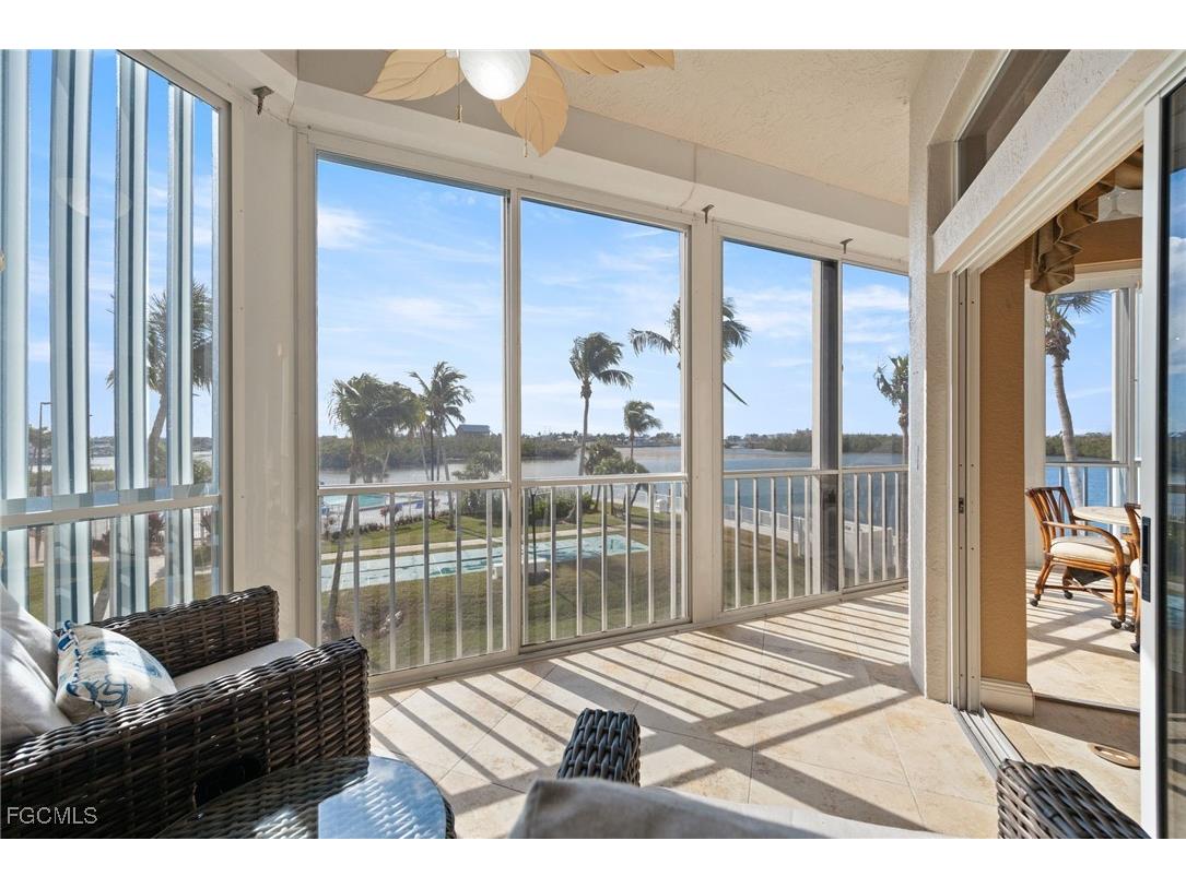 18092 San Carlos Boulevard #915 Fort Myers Beach FL 33931 2025026377 image15