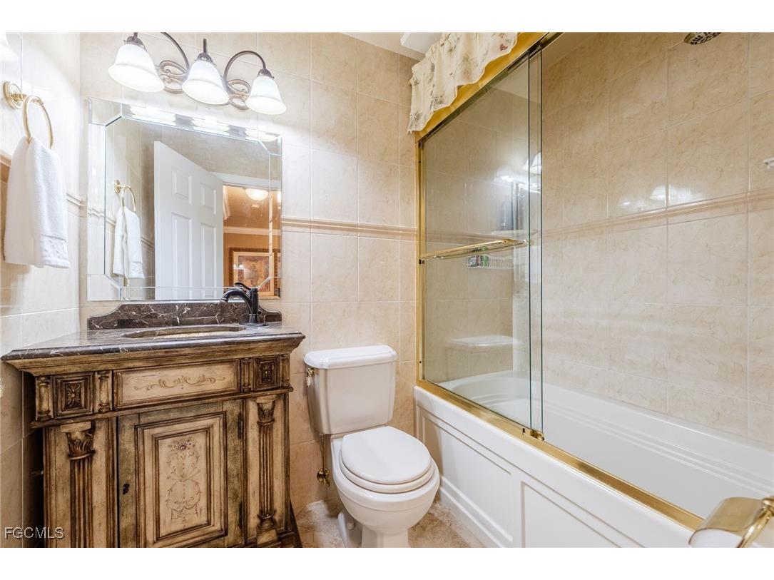 18092 San Carlos Boulevard #915 Fort Myers Beach FL 33931 2025026377 image31