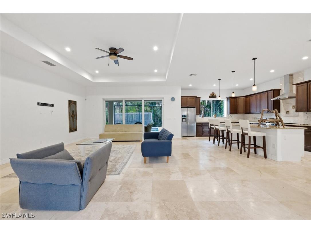 181 35th Avenue NE Naples FL 34120 226010802 image1